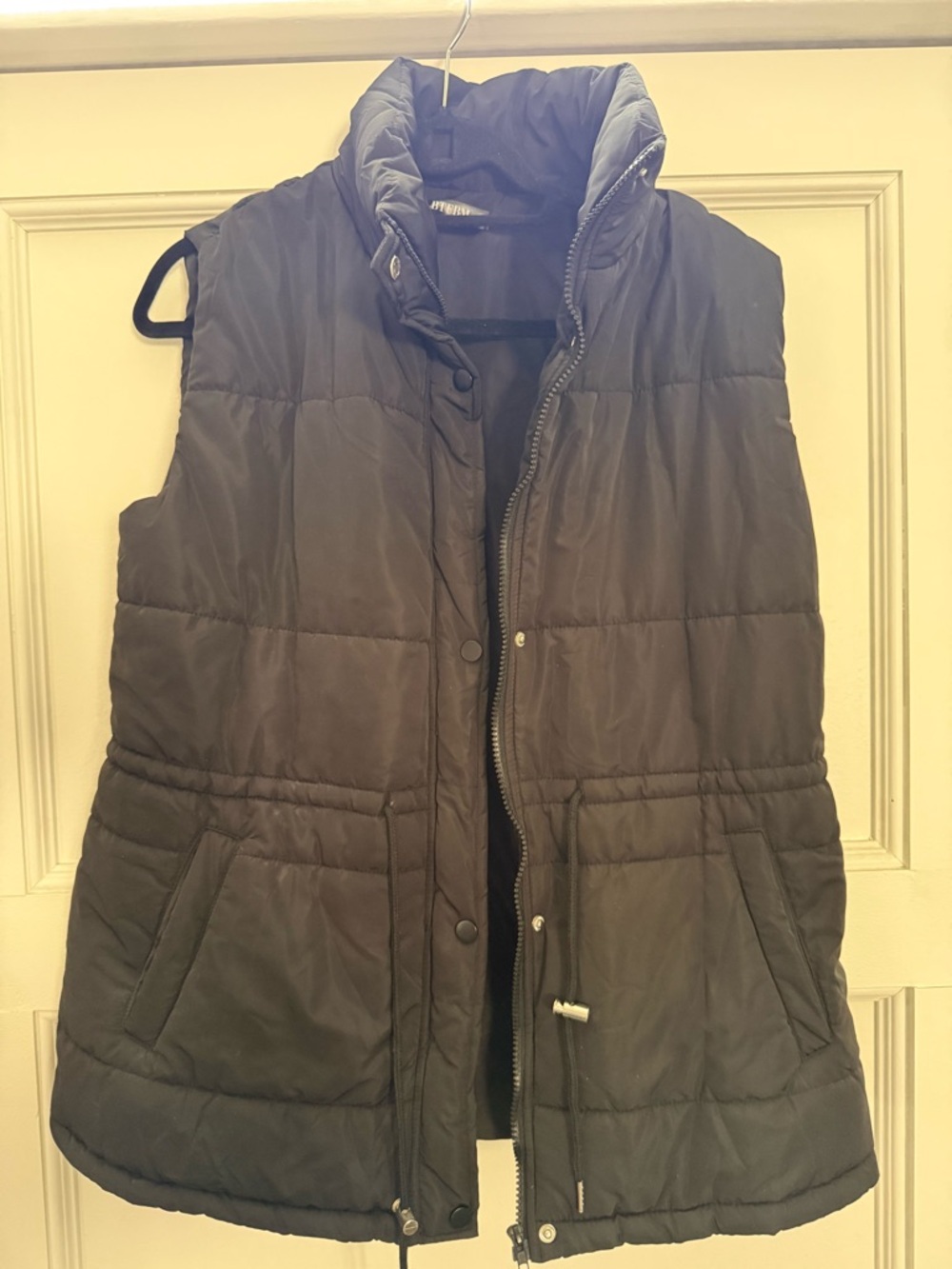 Sleeveless Quilted Puffer Vest - Black